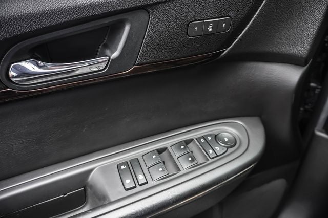 2016 GMC Acadia Denali