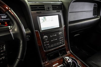2015 Lincoln Navigator 2WD 4dr