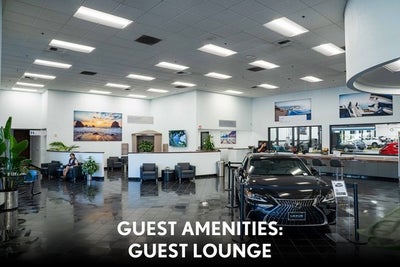 2015 Lincoln Navigator 2WD 4dr