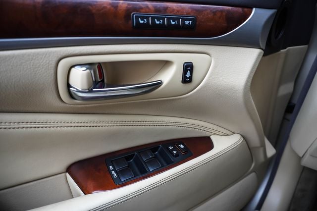 2017 Lexus LS 460