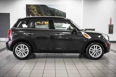 2015 MINI Cooper Countryman FWD 4dr