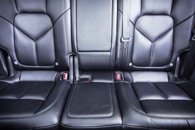 2017 Porsche Cayenne Platinum Edition