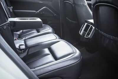 2017 Porsche Cayenne Platinum Edition