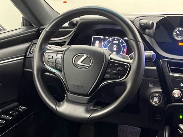 2025 Lexus ES 350