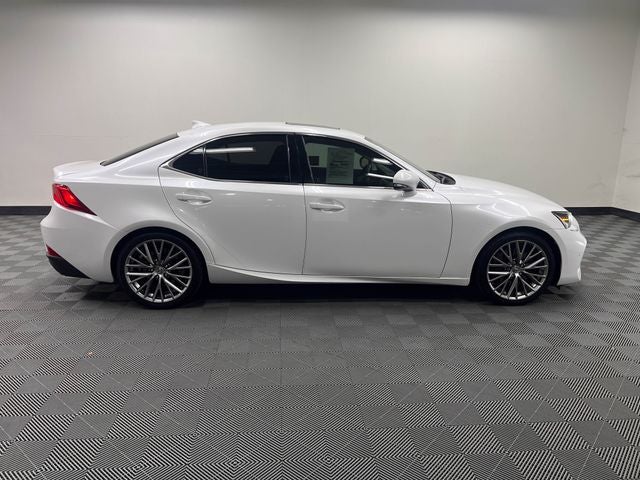 2018 Lexus IS 300