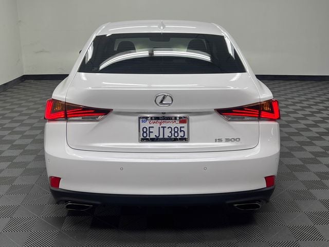 2018 Lexus IS 300