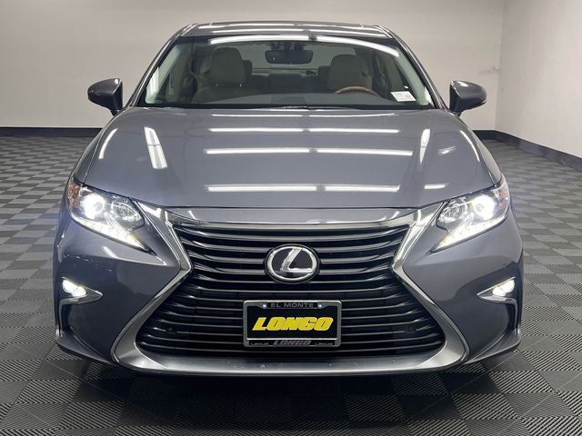 2016 Lexus ES 300h