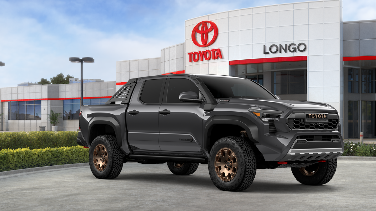 2026 Toyota Tacoma i-FORCE MAX Tacoma Trailhunter
