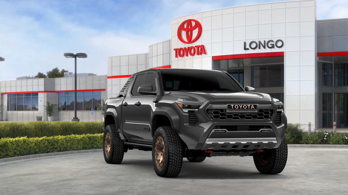 2026 Toyota Tacoma i-FORCE MAX Tacoma Trailhunter
