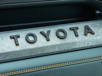 2026 Toyota Tacoma i-FORCE MAX Tacoma Trailhunter