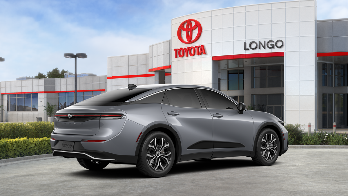 2026 Toyota Toyota Crown XLE