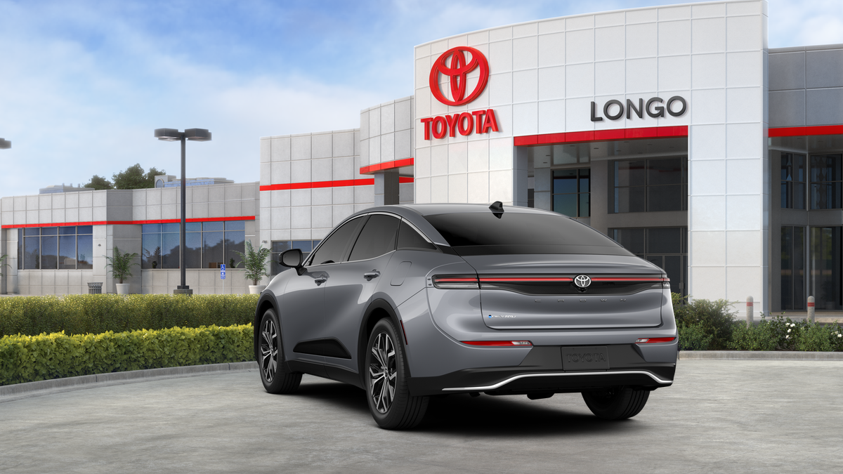 2026 Toyota Toyota Crown XLE