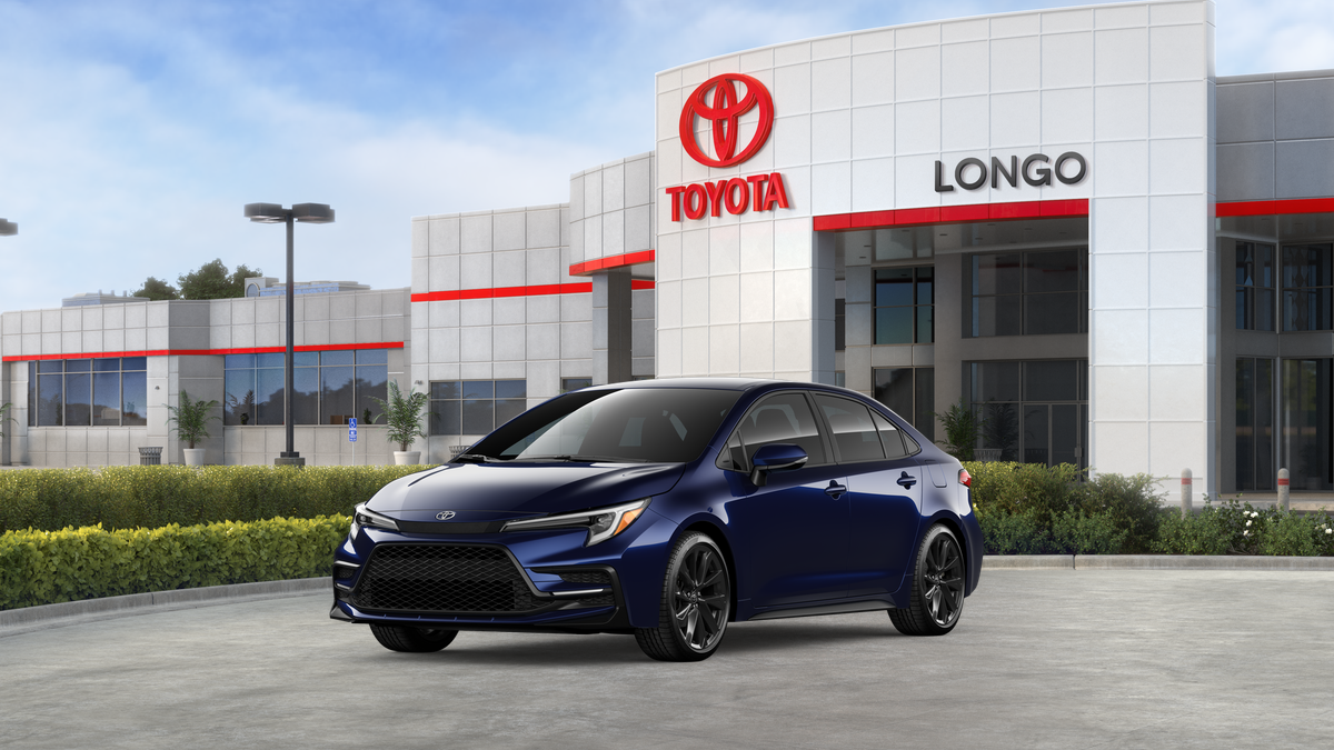 2026 Toyota Corolla SE Hybrid CVT's photo