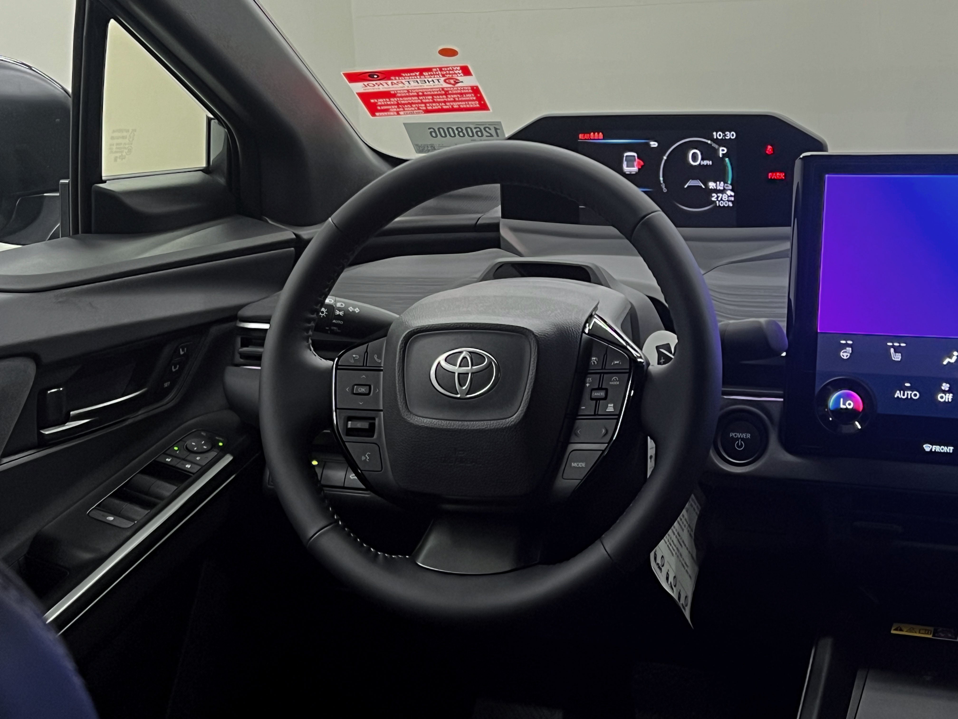 2026 Toyota C-HR XSE