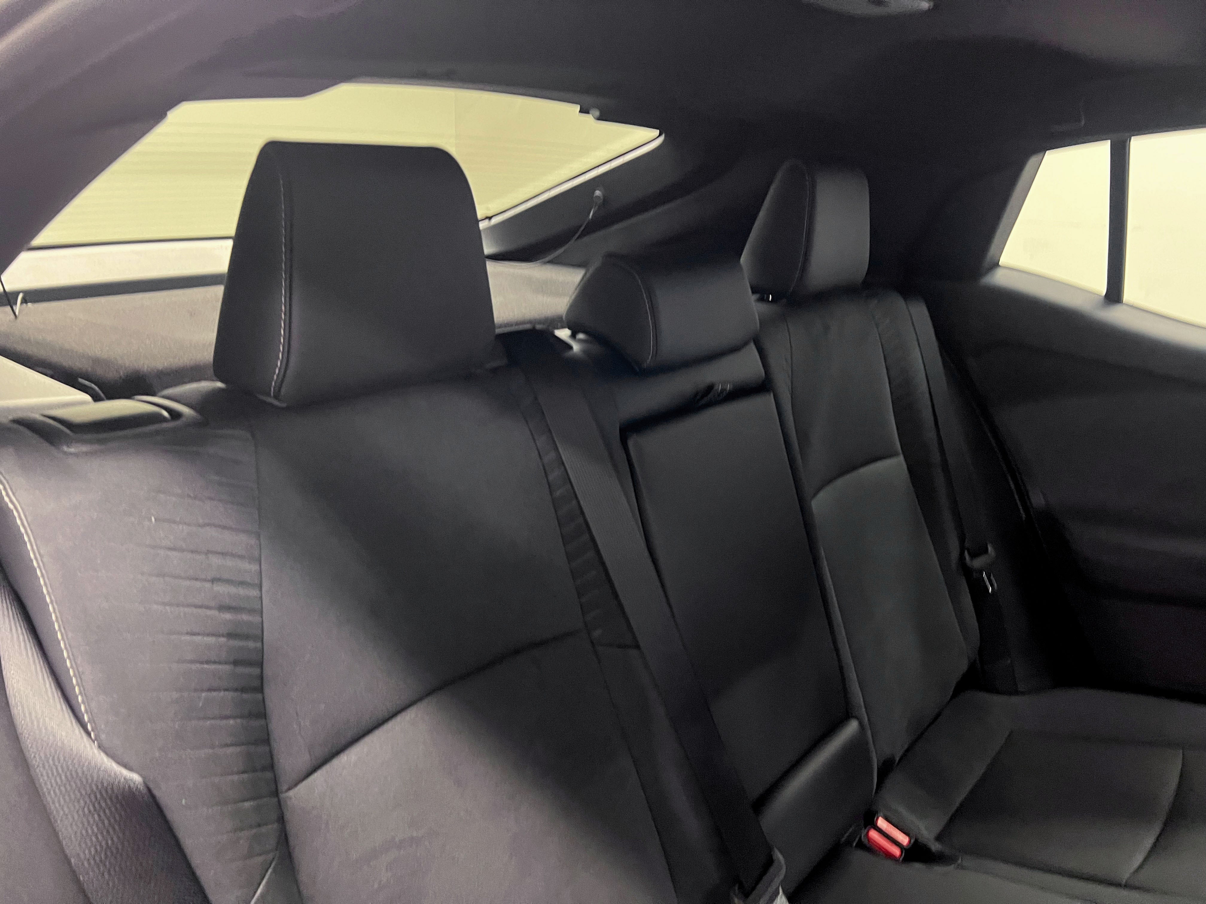 2026 Toyota C-HR XSE