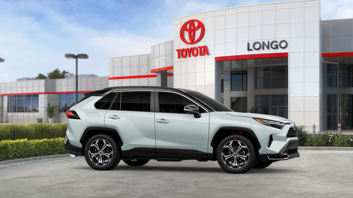 2025 Toyota RAV4 Plug-in Hybrid XSE