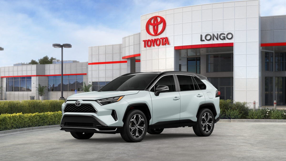 2025 Toyota RAV4 Plug-in Hybrid XSE