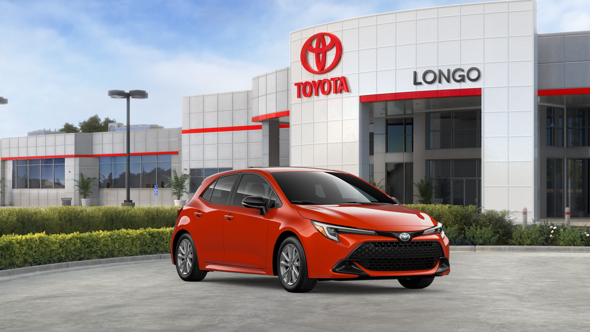 2026 Toyota Corolla Hatchback SE