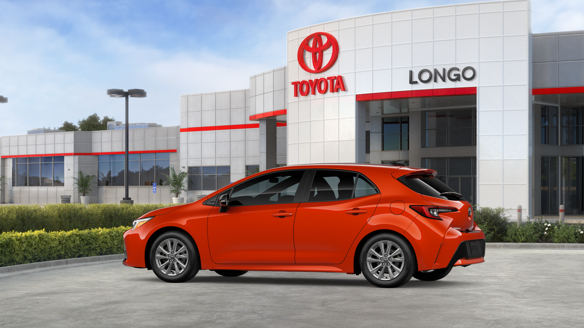 2026 Toyota Corolla Hatchback SE