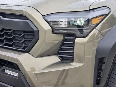 2026 Toyota Tacoma i-FORCE MAX Tacoma TRD Off-Road
