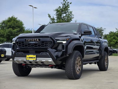 2026 Toyota Tacoma i-FORCE MAX Tacoma Trailhunter
