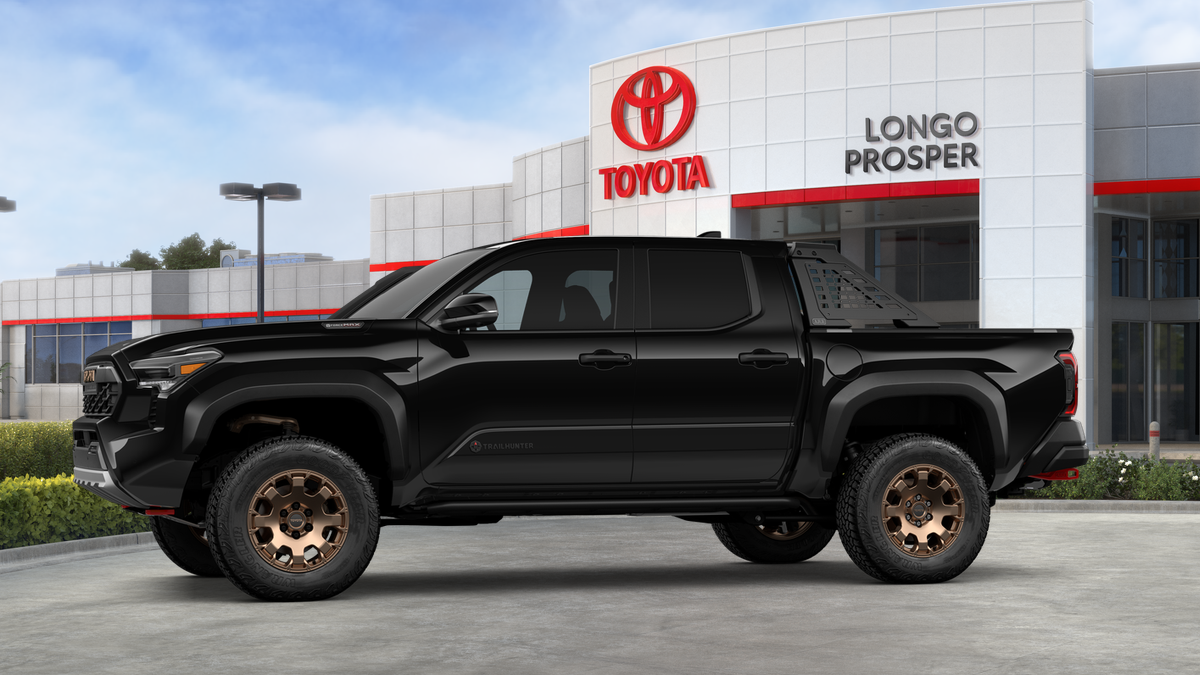 2026 Toyota Tacoma i-FORCE MAX Tacoma Trailhunter