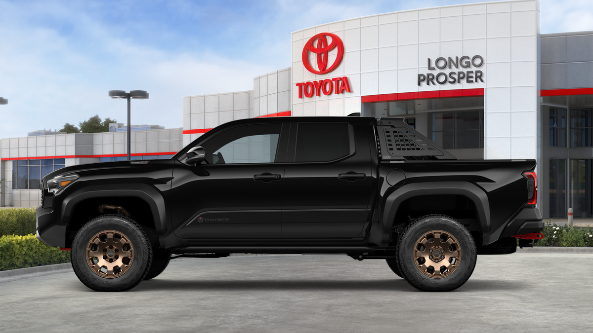2026 Toyota Tacoma i-FORCE MAX Tacoma Trailhunter