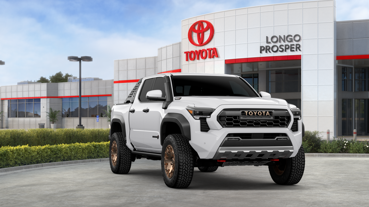 2026 Toyota Tacoma i-FORCE MAX Tacoma Trailhunter