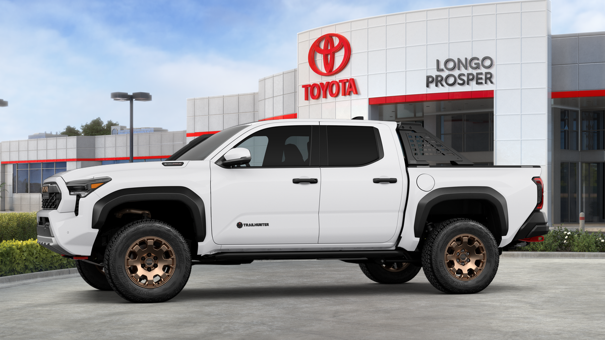 2026 Toyota Tacoma i-FORCE MAX Tacoma Trailhunter