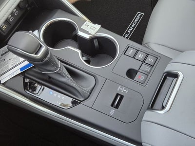 2026 Toyota Highlander Hybrid XLE