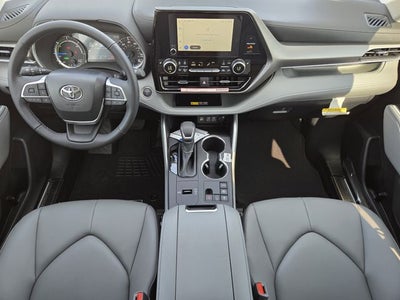 2026 Toyota Highlander Hybrid XLE