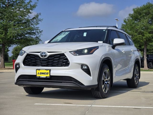 2026 Toyota Highlander Hybrid XLE