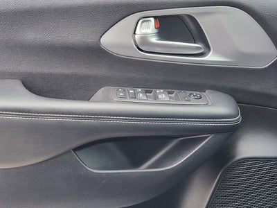 2021 Chrysler Pacifica Touring