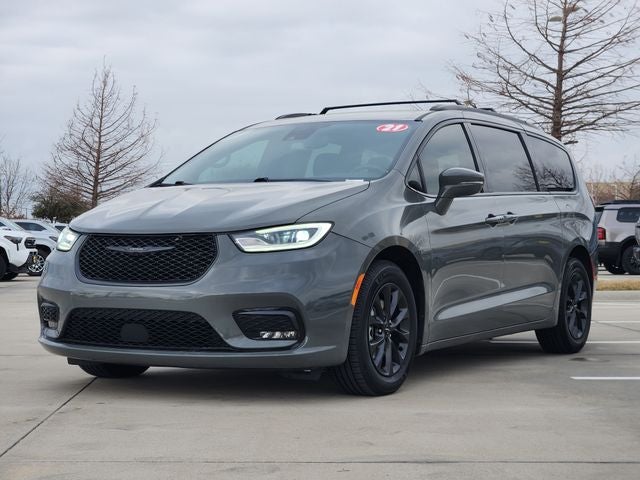2021 Chrysler Pacifica Touring