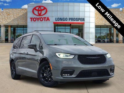 2021 Chrysler Pacifica Touring