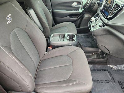 2021 Chrysler Pacifica Touring