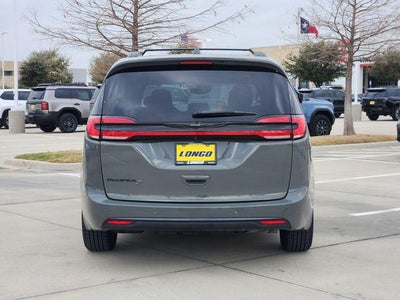 2021 Chrysler Pacifica Touring