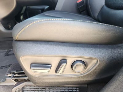 2025 Toyota Sienna Woodland Edition 7 Passenger