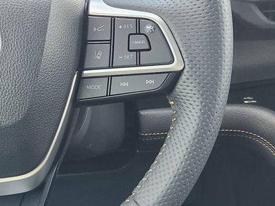 2025 Toyota Sienna Woodland Edition 7 Passenger