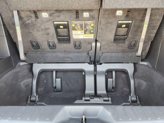 2025 Toyota Sienna Woodland Edition 7 Passenger