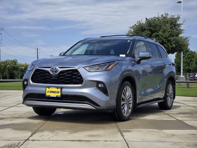 2021 Toyota Highlander Hybrid Platinum