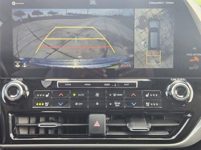 2021 Toyota Highlander Hybrid Platinum