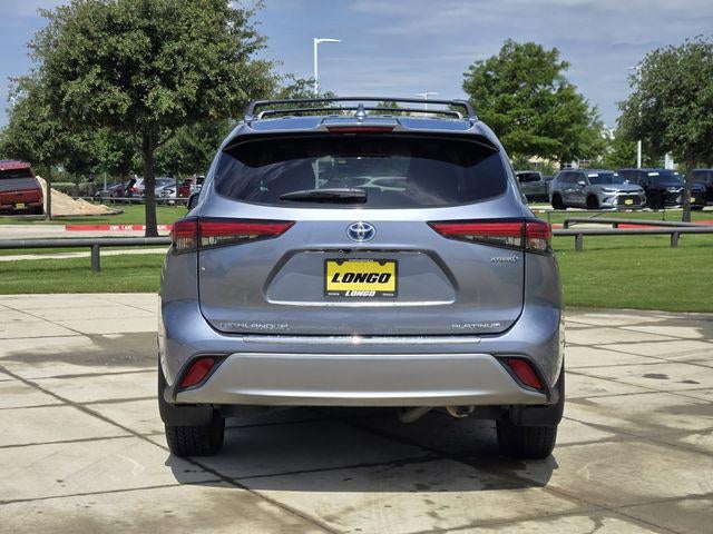 2021 Toyota Highlander Hybrid Platinum