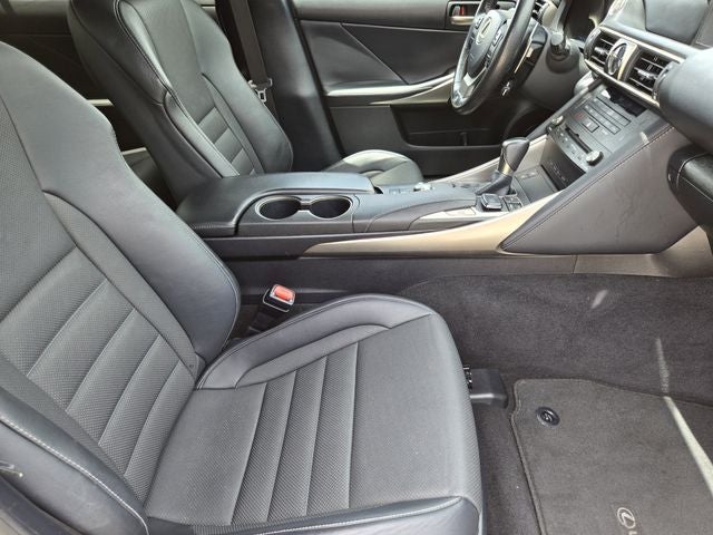 2019 Lexus IS 300