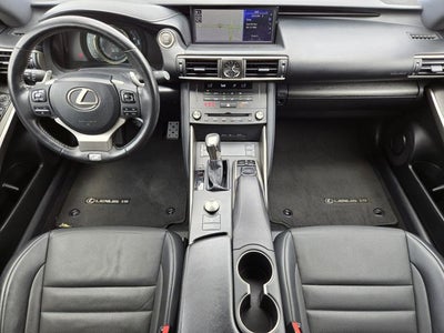 2019 Lexus IS 300