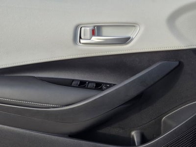 2022 Toyota Corolla Hatchback SE