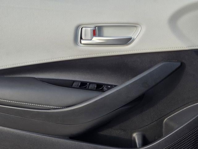 2022 Toyota Corolla Hatchback SE