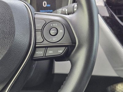 2022 Toyota Corolla Hatchback SE
