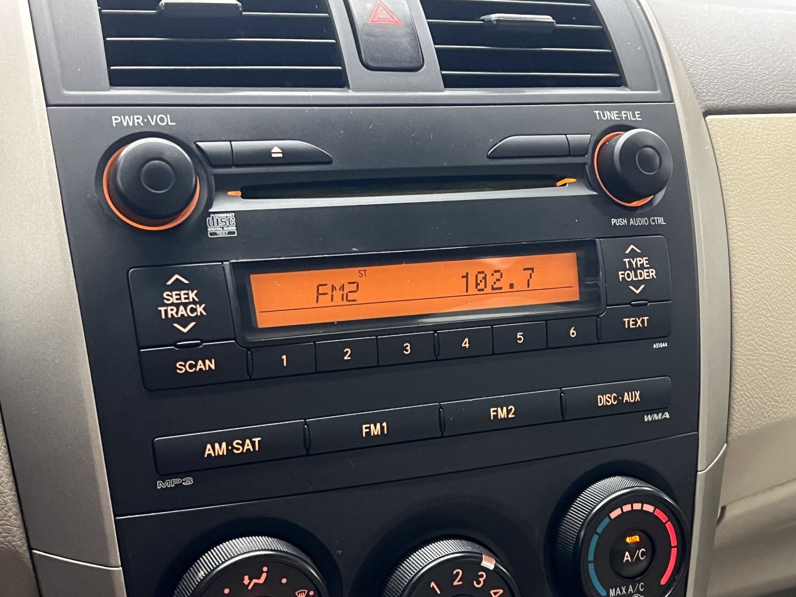 2009 Toyota Corolla LE