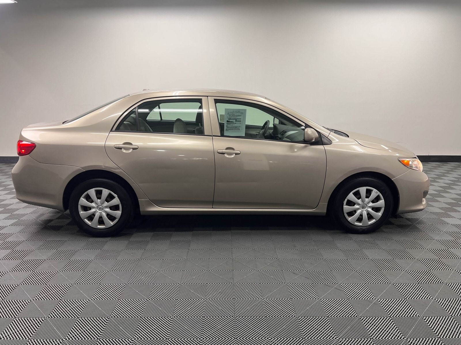 2009 Toyota Corolla LE